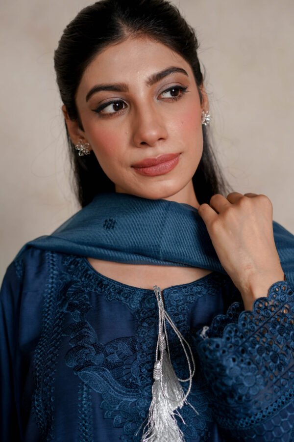 Embroidered Viscose Suit with Organza Dupatta